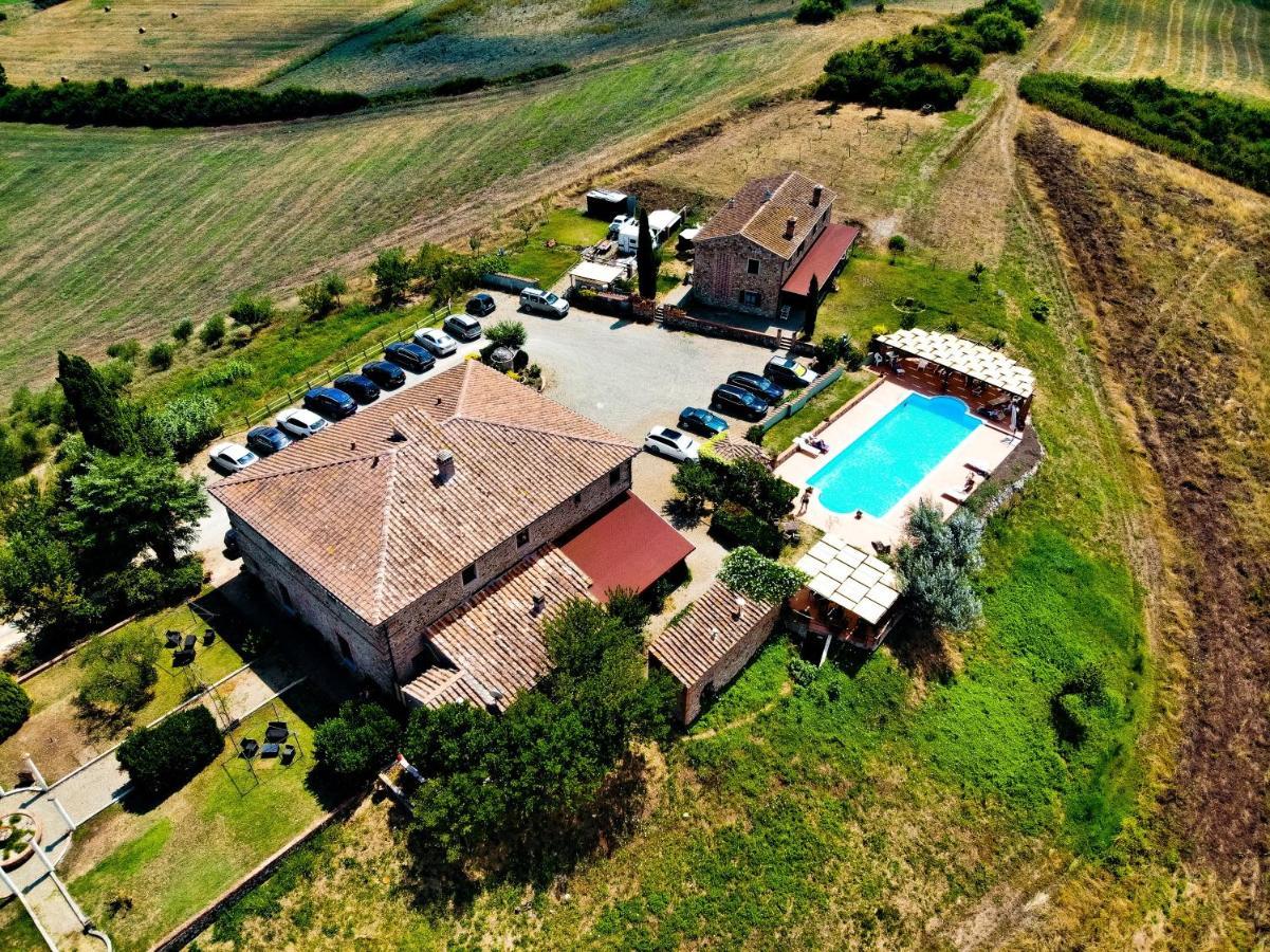 Poderino San Cristoforo Lajatico Esterno foto