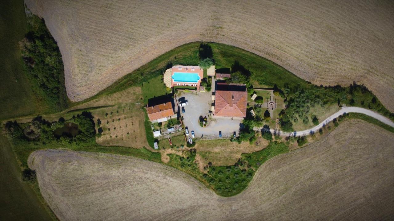 Poderino San Cristoforo Lajatico Esterno foto